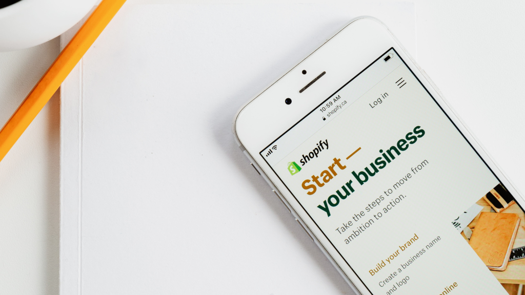 B2B e-commerce, site development, Square Marketing communication agency